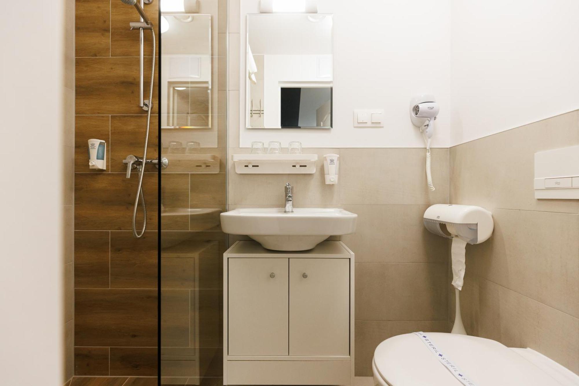Safari Hotel Segedyn Zewnętrze zdjęcie